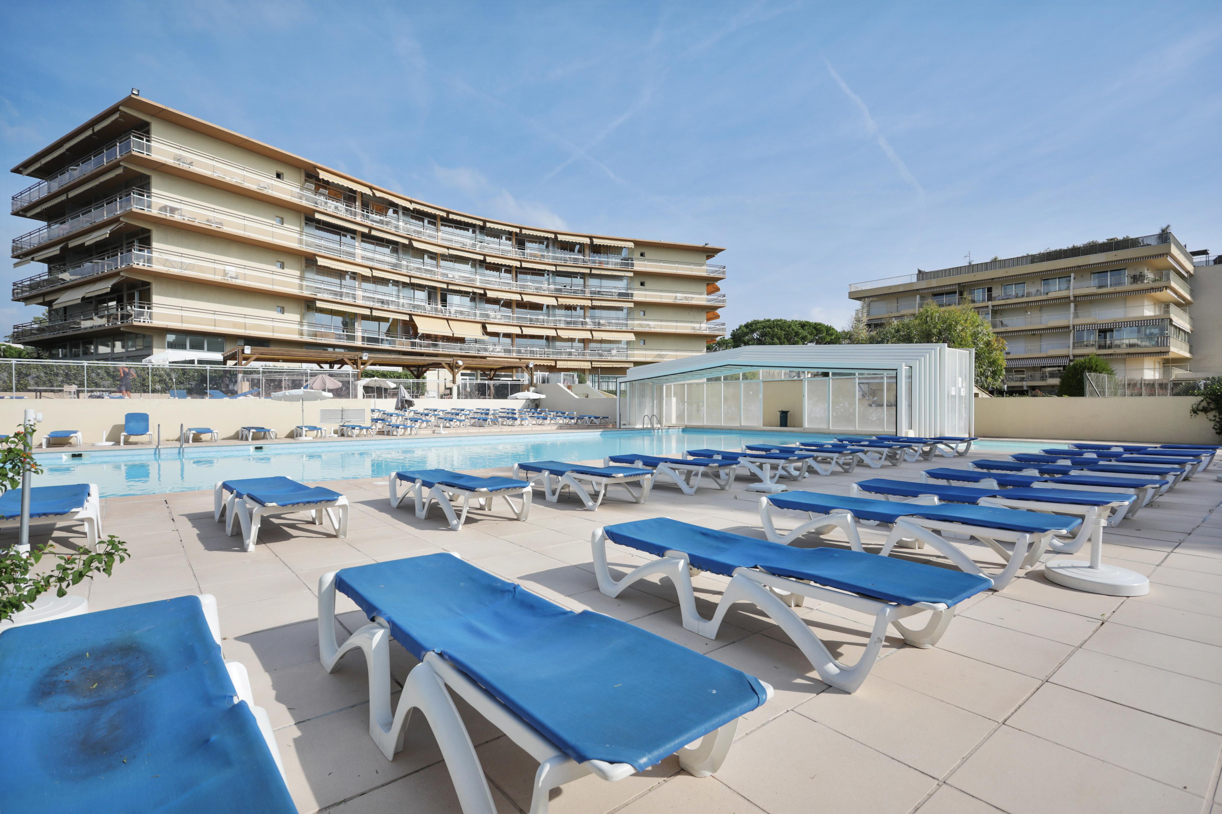 Résidence Pierre&Vacances Heliotel Marine Saint-Laurent-du-Var Exterior foto