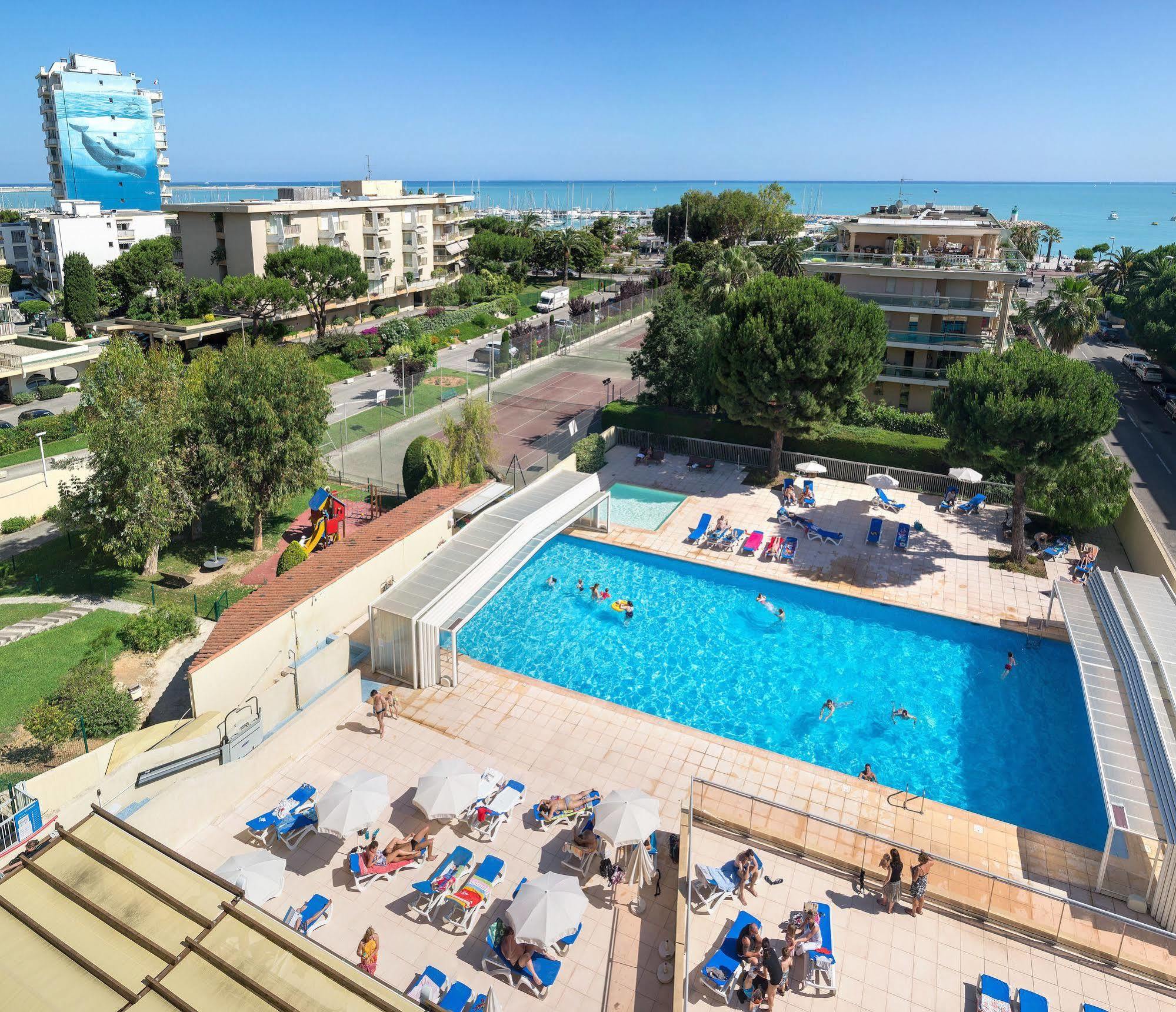 Résidence Pierre&Vacances Heliotel Marine Saint-Laurent-du-Var Exterior foto